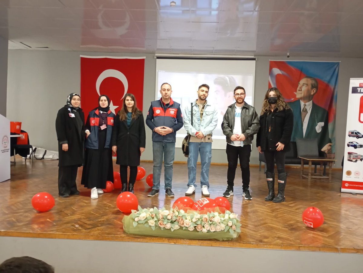 Gaziantep 112 Acil Çağrı Merkezi (@gaziantep112acm) on Twitter photo Kurumumuzca Dr. Nilüfer Özyurt Anadolu Lisesi öğrencilerine 112 Farkındalık Eğitimi verildi.
<a href="/gantepvaliligi/">Gaziantep Valiliği</a> <a href="/illeridaresi/">İller İdaresi Genel Müdürlüğü</a> <a href="/SerdarKoca_/">Serdar KOCA</a> <a href="/TC_icisleri/">T.C. İçişleri Bakanlığı</a> Kurumumuzca Dr. Nilüfer Özyurt Anadolu Lisesi öğrencilerine 112 Farkındalık Eğitimi verildi.
<a href="/gantepvaliligi/">Gaziantep Valiliği</a> <a href="/illeridaresi/">İller İdaresi Genel Müdürlüğü</a> <a href="/SerdarKoca_/">Serdar KOCA</a> <a href="/TC_icisleri/">T.C. İçişleri Bakanlığı</a>