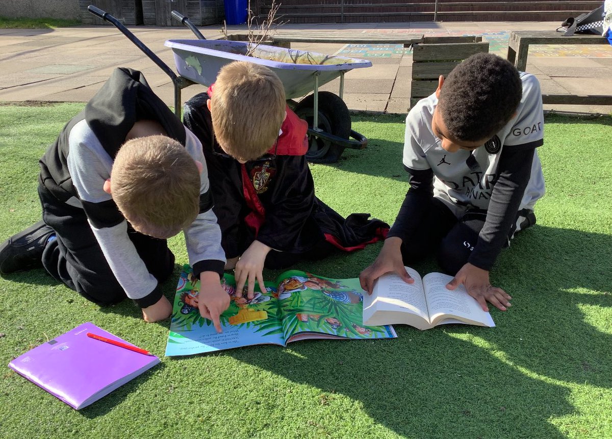 The Vale Academy tweet media