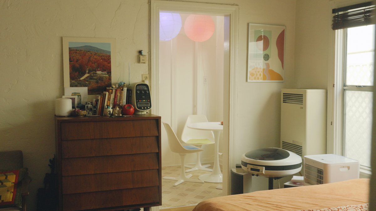 linusnhiscamera's tweet image. los angeles film photographer's apartment tour (new video, link in bio &lt;3)