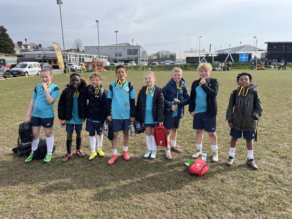 Monnow Primary School (@monnow_primary) on Twitter photo A memorable day at Rodney Parade today taking part in our first <a href="/DRA_Community/">DRAGONS RFC COMMUNITY 🐉</a> Tag Festival! The team played some amazing rugby which got us all the way to the final! Da iawn pawb, we are so proud! 🤩 🏉 A memorable day at Rodney Parade today taking part in our first <a href="/DRA_Community/">DRAGONS RFC COMMUNITY 🐉</a> Tag Festival! The team played some amazing rugby which got us all the way to the final! Da iawn pawb, we are so proud! 🤩 🏉