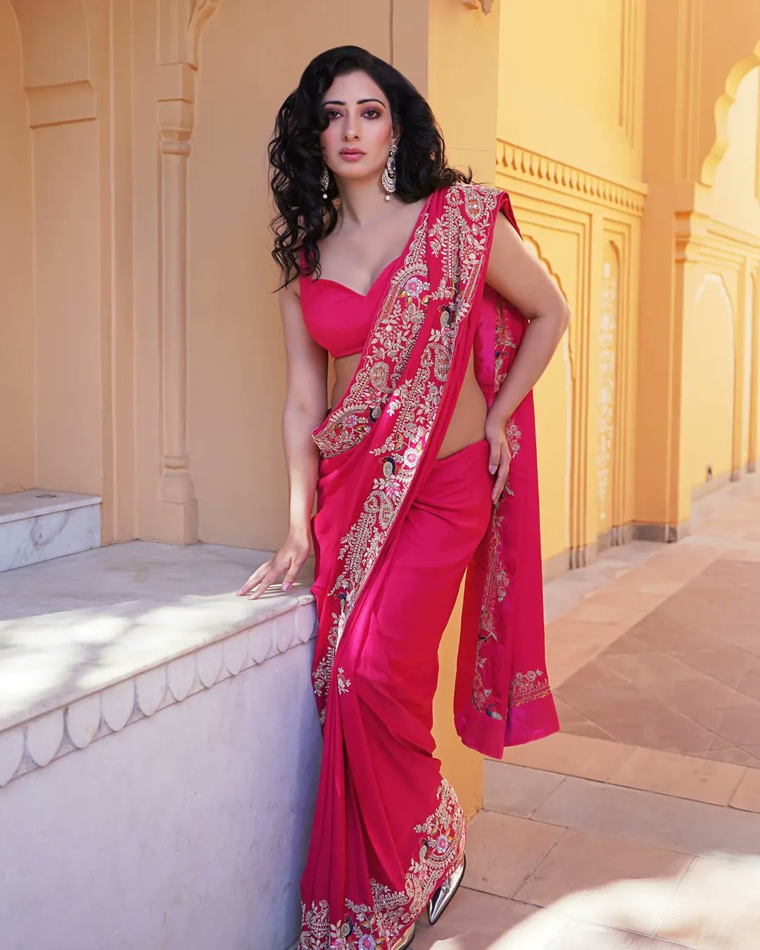 GlX0gM_XMAAWiXw?format=jpg&name=large