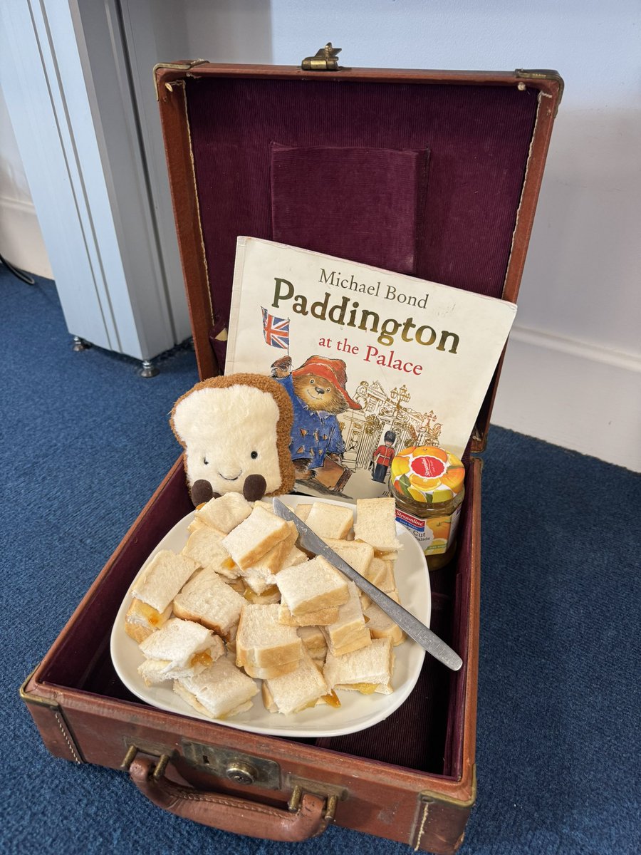 Happy World Book Day everyone! 📚 "A wise bear always keeps a marmalade sandwich in his hat in case of emergency" 🧸🥪🧳