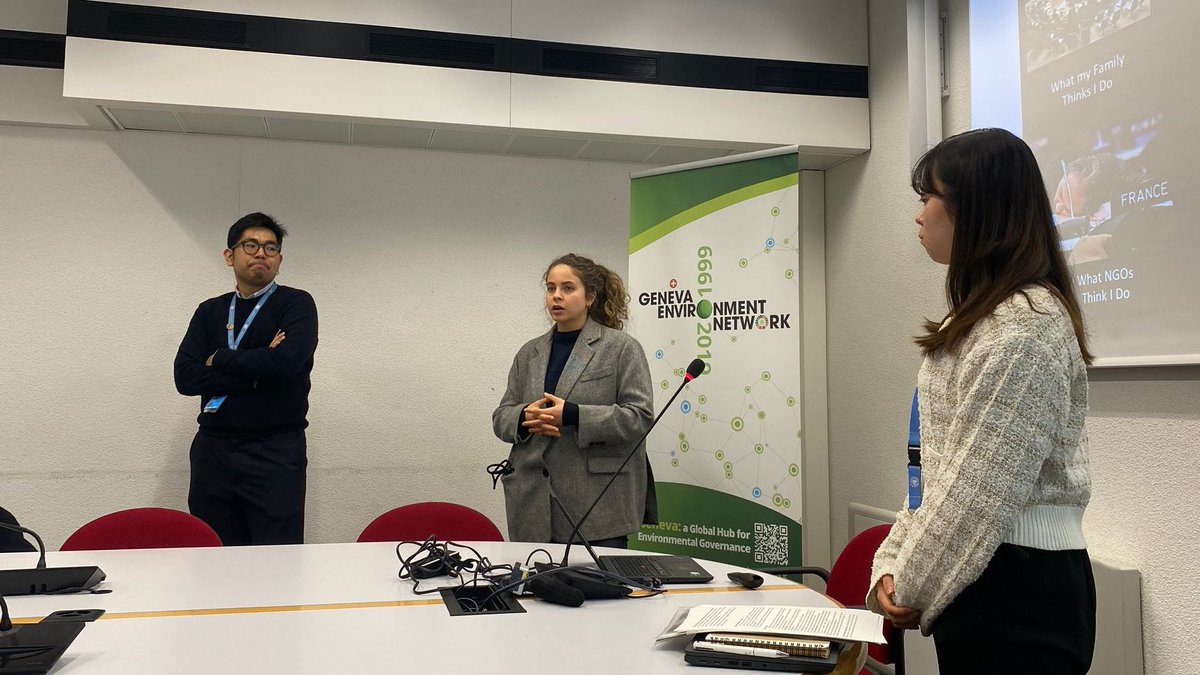 Today, Geneva Graduate Institute (<a href="/GVAGrad/">Geneva Graduate Institute</a>) students visited the #EnvironmentHouse!

Thank you for the engaging questions and the rich discussions with <a href="/GENetwork/">GENeva Environment Network</a> on international environmental governance in #GENeva.