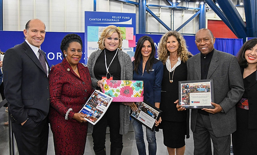 CantorRelief's tweet image. We were saddened to hear about the passing of Congressman Sylvester Turner. He was a dedicated leader who tirelessly served his community in Houston. His support assisted the Cantor Fitzgerald Relief Fund's distribution of approximately $5 million to 5,000 families with young…
