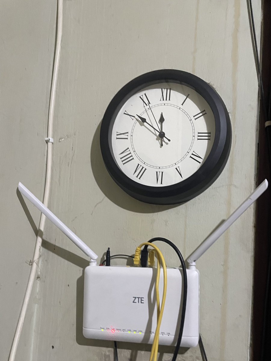 @FirMediaCares  dr tanggal 24 Feb 2025 begini terus, udh lapor, udh telp, udh bikin case tetep aja gak ada responnya!!!!! Kan Gila!!!! bayar tagihan tp gak dpt service yang udh gue bayar!!!!! KACAWWWWW