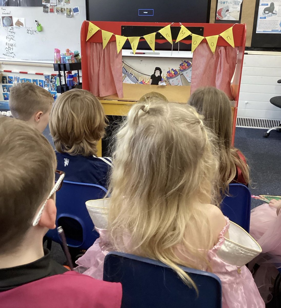 Field House Infant School & Nursery (@fieldhouseinfs) on Twitter photo Using our own spoon characters to recreate Mr Spoon on Button Moon! #WorldBookDay <a href="/embarkfed/">Embark Federation</a> Using our own spoon characters to recreate Mr Spoon on Button Moon! #WorldBookDay <a href="/embarkfed/">Embark Federation</a>