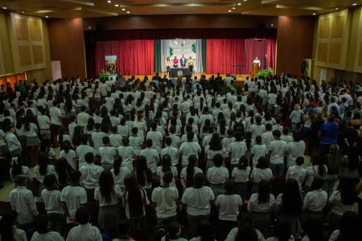 Inicio del Ciclo Lectivo 2025 del CPUGSM con buenas noticias⤵️

Se entregaron las resoluciones de la validez nacional de las especialidades: Ciencias Naturales, Maestro Mayor de Obras y Técnico en Gestión y Administración de las Organizaciones.