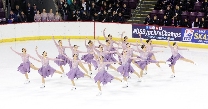 USFigureSkating's tweet photo. The Skyliners junior team is peaking at just the right time 📈

Having just earned the silver medal at the 2025 #USSynchroChamps, they hope to continue their upward trajectory this week at #WorldJSynchro in Sweden.