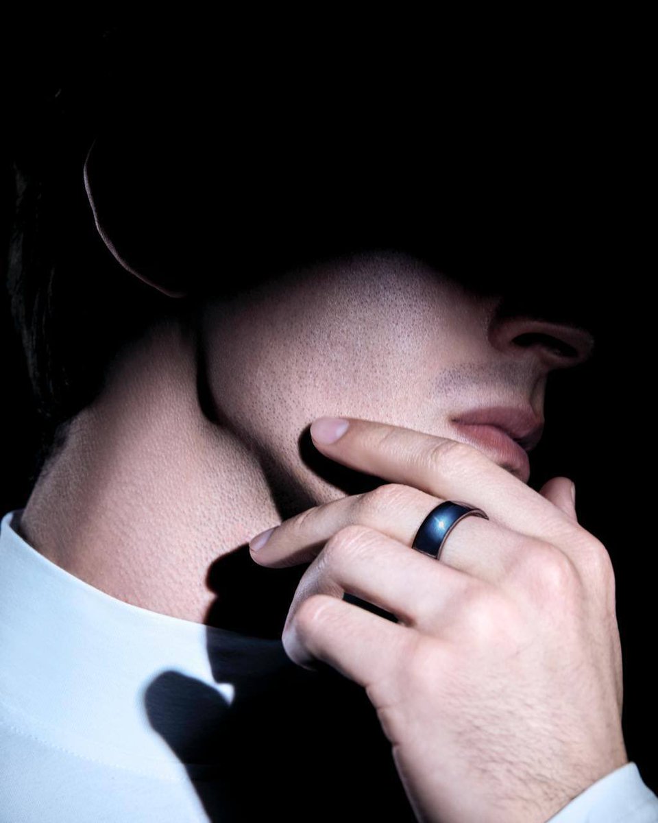 Want to avoid drawing attention and escape prying eyes? This crypto ring’s design is very human. 😉

Worried it’ll get lost or stolen? The access code protects unauthorized access, and you still have backup cards.

Get Tangem: shop.tangem.com/buy