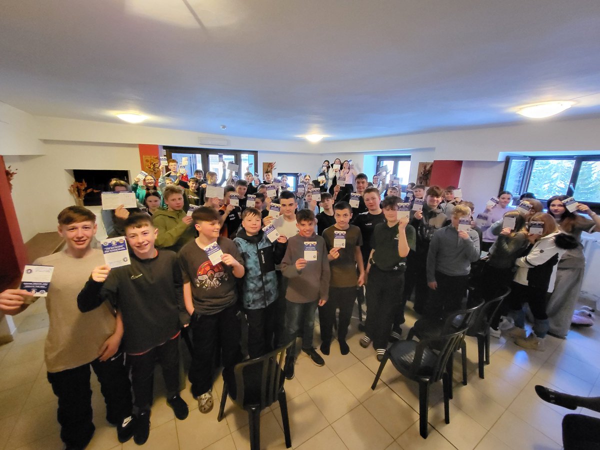 All pupils completed an assessment today with their instructors. Lots of happy children after receiving their certificates today. One day of skiing left.