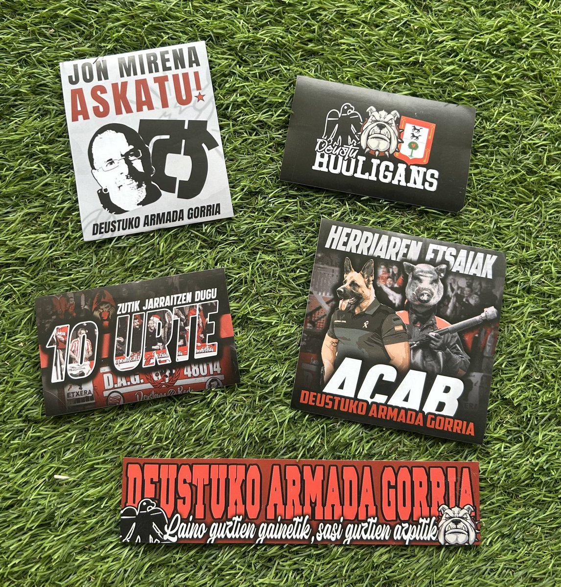 PEGATINA BERRIAK!!! 
25 pegatinak 2€