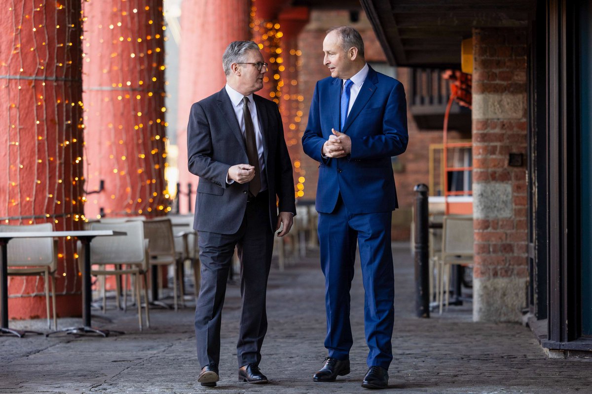 MerrionStreet.ie (@merrionstreet) on Twitter photo 🇬🇧🇮🇪 "The starting point for a strengthened relationship between the UK and Ireland."
Taoiseach <a href="/MichealMartinTD/">Micheál Martin</a> and Prime Minister <a href="/Keir_Starmer/">Keir Starmer</a> have released a joint statement following today's UK and Ireland Summit.
Read the statement here: gov.ie/en/press-relea… 🇬🇧🇮🇪 "The starting point for a strengthened relationship between the UK and Ireland."
Taoiseach <a href="/MichealMartinTD/">Micheál Martin</a> and Prime Minister <a href="/Keir_Starmer/">Keir Starmer</a> have released a joint statement following today's UK and Ireland Summit.
Read the statement here: gov.ie/en/press-relea…