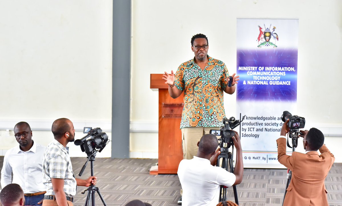 NantongoSophia's tweet image. The Product leadership Talk yesterday. Chidi Afulezi and Christian Idiodi had a lot to share. Product discovery - so important because it helps you build products that meet people&apos;s needs. To do this, we need to &quot; *fall in love with the problem”
#innovativetech #ICT