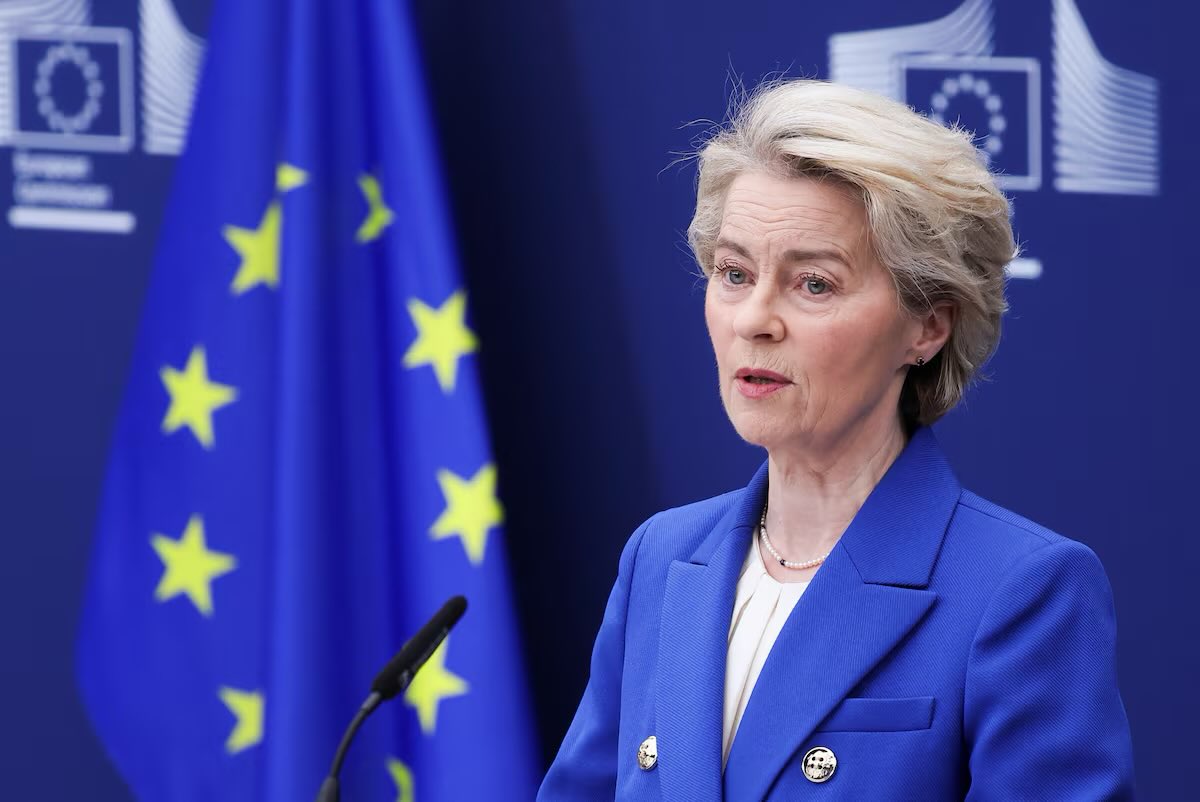 AmericaAdn's tweet image. Europa entra en una carrera armamentista 🇪🇺
La Comisión Europea propuso el martes solicitar préstamos de hasta 150.000 millones de euros (157.76 mil millones de dólares) para prestar a los gobiernos de la UE bajo un plan de rearme impulsado por la guerra de Rusia en Ucrania y el…