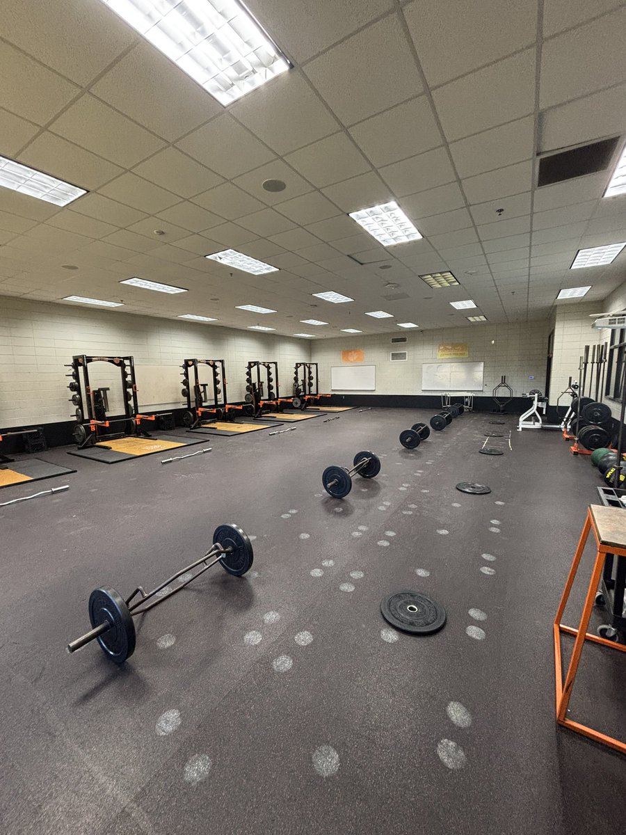 Chandler Newton (@coach_newton15) on Twitter photo We are BLESSED here at Metter to be able to feed our Middle School athletes PB&J’s after their weight training class everyday ❗️
<a href="/MetterFootball/">Metter Tiger Football</a>
#gotigers / #chasingGREATNESS We are BLESSED here at Metter to be able to feed our Middle School athletes PB&J’s after their weight training class everyday ❗️
<a href="/MetterFootball/">Metter Tiger Football</a>
#gotigers / #chasingGREATNESS