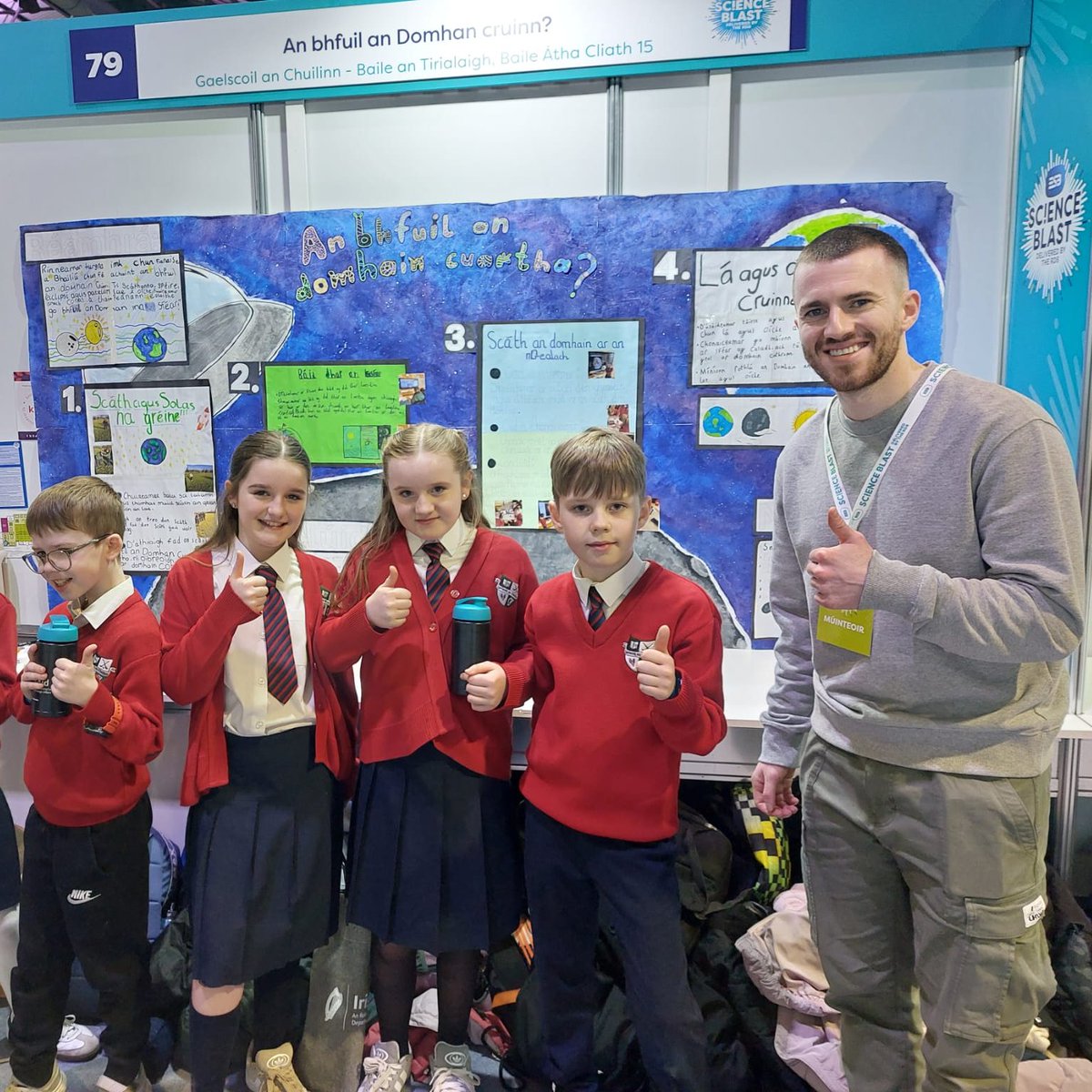 An Foras Pátrúnachta (@afpatrunachta) on Twitter photo An-sásta bualadh le <a href="/GSPhortLairge/">Gaelscoil Phort Láirge</a> Gaelscoil Thaobh na Coille agus Gaelscoil an Chuilinn ag <a href="/esbscienceblast/">ESB Science Blast</a> inniu
#ScienceBlast2025 #BleaistEolaíochta2025 #SeachtainNaGaeilge #SnaG2025 An-sásta bualadh le <a href="/GSPhortLairge/">Gaelscoil Phort Láirge</a> Gaelscoil Thaobh na Coille agus Gaelscoil an Chuilinn ag <a href="/esbscienceblast/">ESB Science Blast</a> inniu
#ScienceBlast2025 #BleaistEolaíochta2025 #SeachtainNaGaeilge #SnaG2025