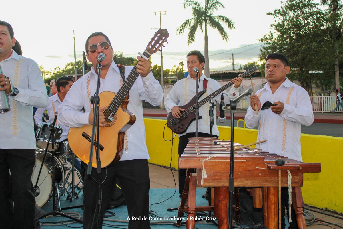 🔰|| La Juventud Sandinista 19 de Julio conmemoró el 12º aniversario del Paso a la Inmortalidad del Comandante Hugo Chávez con una Caminata de Amor, Revolución y Unidad. ❤️🖤 

#2025AvanzandoEnRevolución