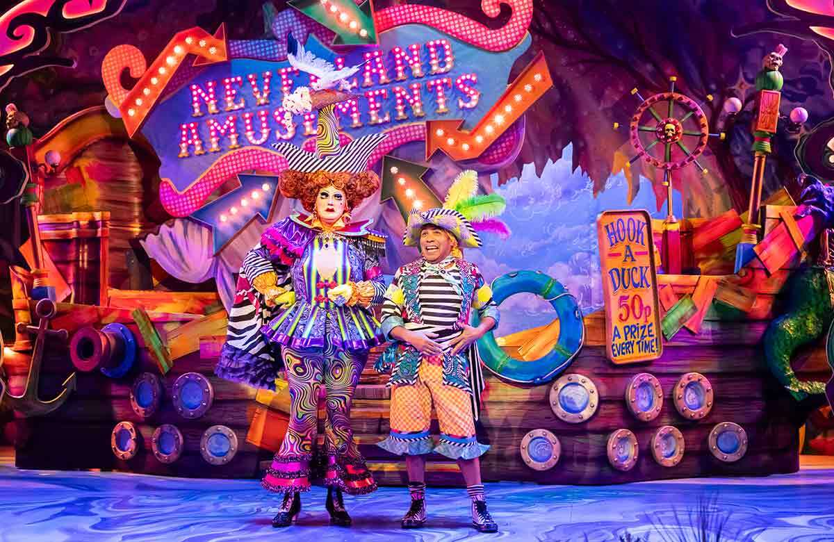 Casarotto Ramsay (@casarottoramsay) on Twitter photo HUGE congratulations to the team at #MercuryTheatreColchester on an incredible FIVE nominations for #TheNewAdventuresOfPeterPan at <a href="/UKPantomime/">UK Pantomime Association</a> Awards! 🤩 🎭
Including Best Set Design and Best Costume Design by the amazing <a href="/jasmineswan01/">Jasmine Swan</a>! ⭐️
#Theatre #Panto
📷 Pamela Raith HUGE congratulations to the team at #MercuryTheatreColchester on an incredible FIVE nominations for #TheNewAdventuresOfPeterPan at <a href="/UKPantomime/">UK Pantomime Association</a> Awards! 🤩 🎭
Including Best Set Design and Best Costume Design by the amazing <a href="/jasmineswan01/">Jasmine Swan</a>! ⭐️
#Theatre #Panto
📷 Pamela Raith