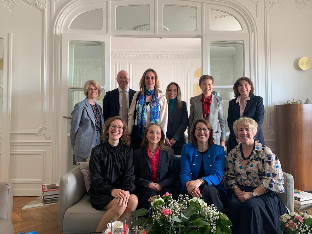 Delighted to be joined by inspiring women ambassadors to celebrate women in diplomacy and exchange on the importance of diversity, equality and inclusion. Representation matters. When women lead, we all thrive.
#IWD2025 #AmbassadorForADay #womeninDiplomacy