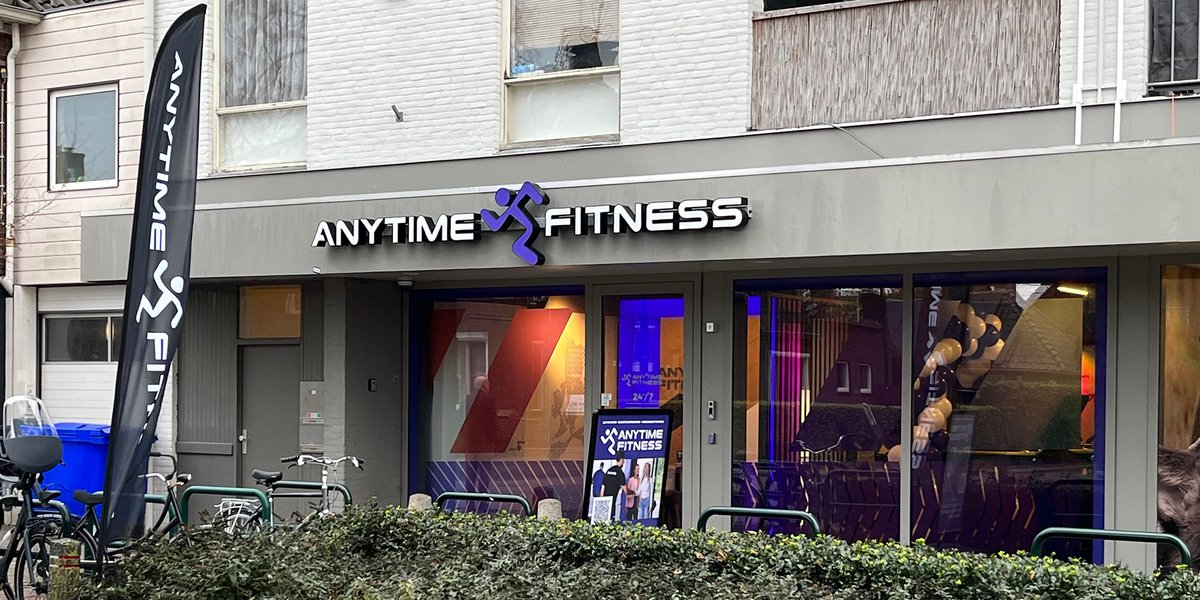 IDISglobal's tweet photo. 💪🏼@SourceSecurity reports a video surveillance and intercom solution from IDIS is boosting profitability &amp; supporting expansion for Anytime Fitness health clubs in Belgium &amp; the Netherlands. Get the full story🤸🏼 👇🏼
https://t.co/ozkEKZrJyJ
#VideoSurveillance #VideoIntercoms #IDIS https://t.co/4Ecp120v0c