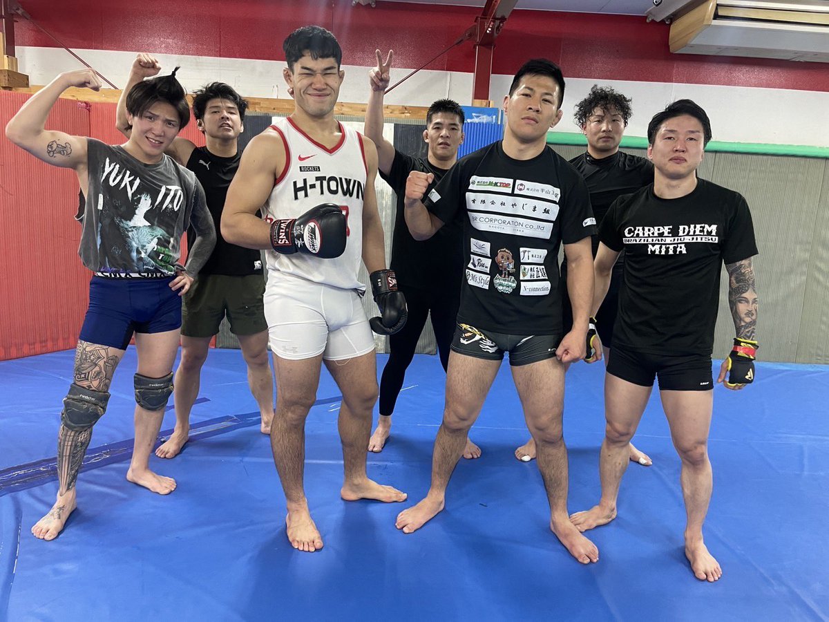 tatsumi6969's tweet photo. 木曜MMAありがとうございました！！
みんな試合🔥
気合い入りまくりだぜ！
#teamNEX https://t.co/BUw6V4jDFX