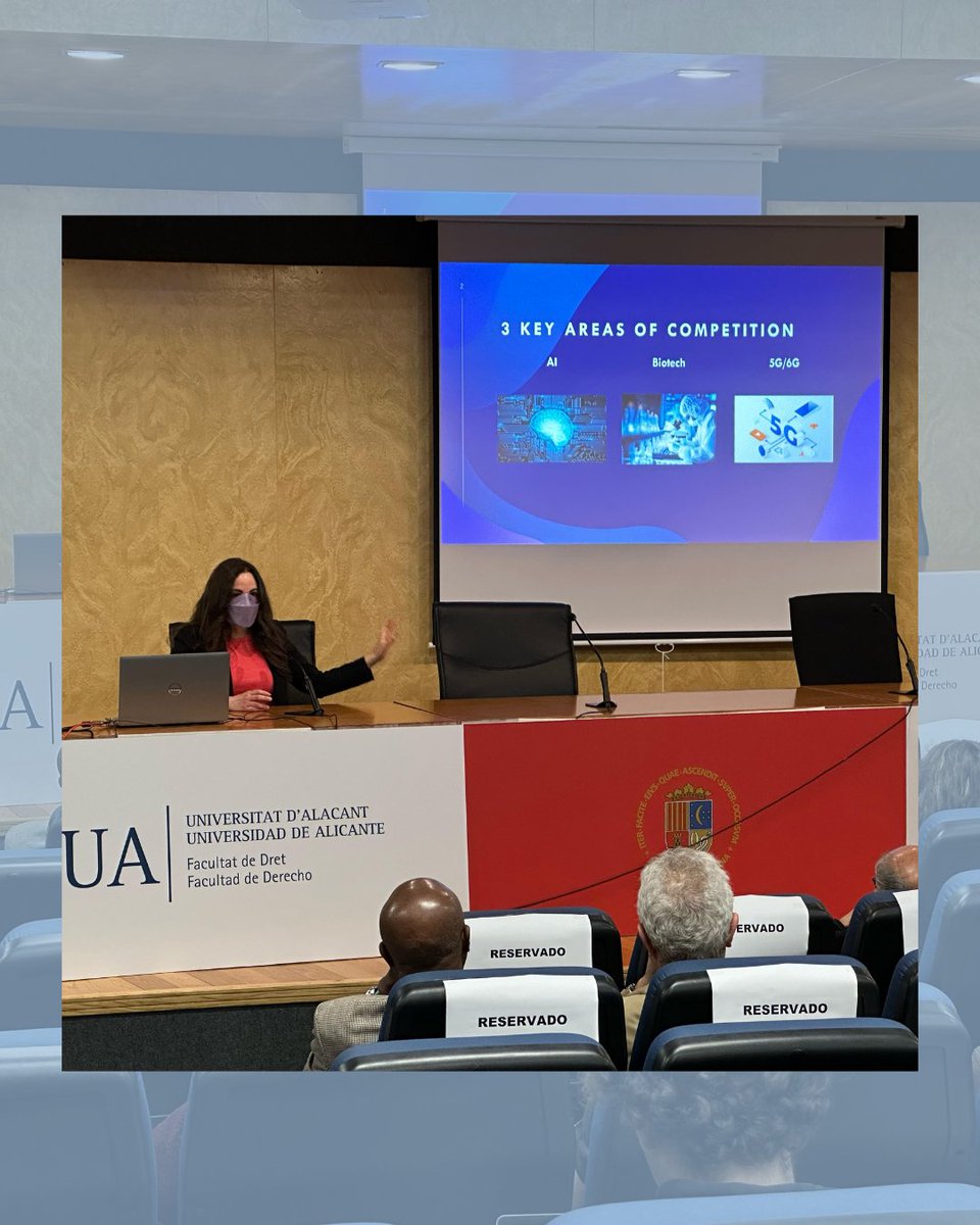 defensayyo's tweet photo. 📍Universidad de Alicante | Week 3 #DefensayYo5
Ayer concluimos la tercera semana del programa #DefensayYo5 con la intervención de @LindsayGorman en la @UA_Universidad.📢Tema: "La carrera tecnológica entre EE.UU. y China: IA, biotecnología y el futuro de la conectividad."🌐#IA https://t.co/wXVmZxUMPg