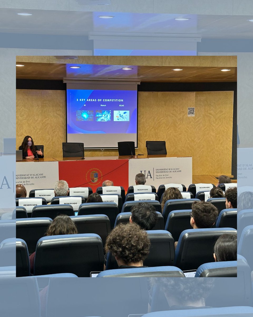 defensayyo's tweet photo. 📍Universidad de Alicante | Week 3 #DefensayYo5
Ayer concluimos la tercera semana del programa #DefensayYo5 con la intervención de @LindsayGorman en la @UA_Universidad.📢Tema: "La carrera tecnológica entre EE.UU. y China: IA, biotecnología y el futuro de la conectividad."🌐#IA https://t.co/wXVmZxUMPg