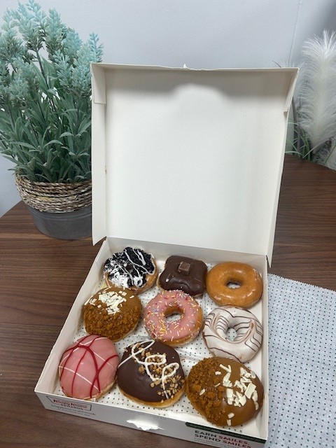 What a delicious surprise delivery to the office today 😋
Huge thanks to <a href="/ExcellSupply/">Excell Supply</a> It's great collaborating with such a thoughtful team! 🍩 Thank you 🍩

#collaboration #surprisedelivery #shropshire #empowertrust