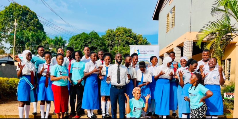HawahThee71223's tweet photo. Education is the most power weapon that everyone can use to change the world. Therefore every child deserves quality education no matter their background.
#Empowerher
#Youthchaperonug https://t.co/wbfe34djmE