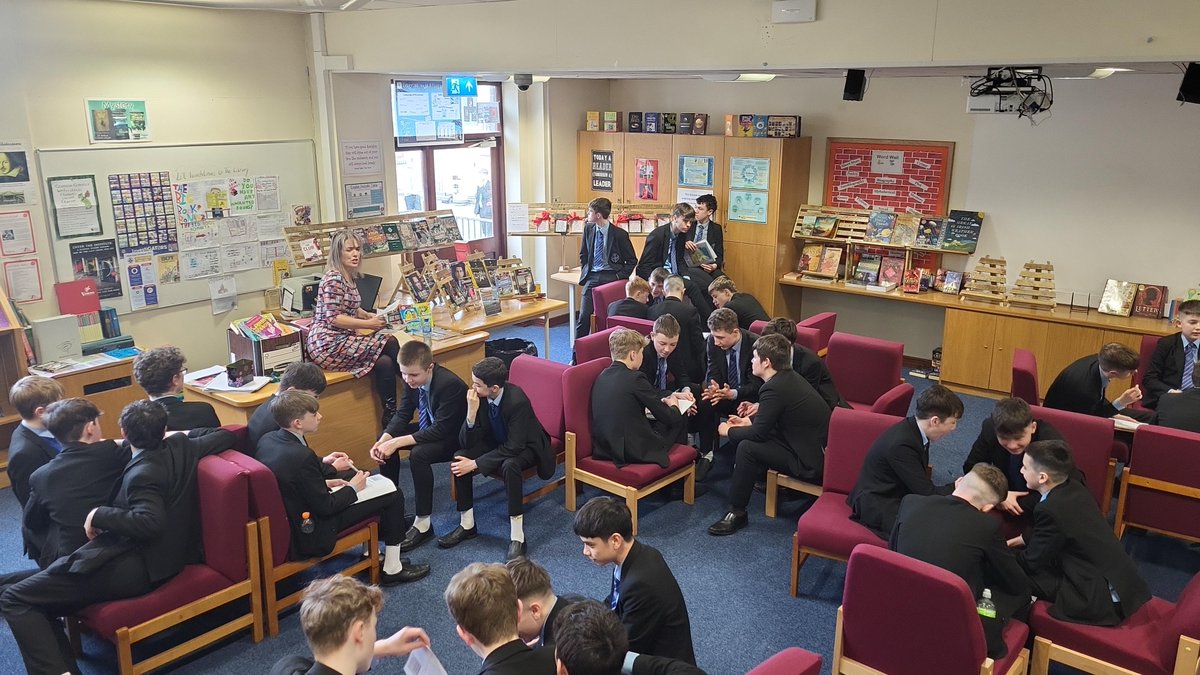 cbsomagh's tweet image. Our fantastic Year 10 pupils brought their A-game to the 'Big Booky' Quiz today at lunch in the library! 🧠📖 
A huge congratulations to all the quiz participants for making World Book Day extra special! 🌟✨
#WorldBookDay #BigBookyQuiz #LibraryFun #Year10 #BookLovers