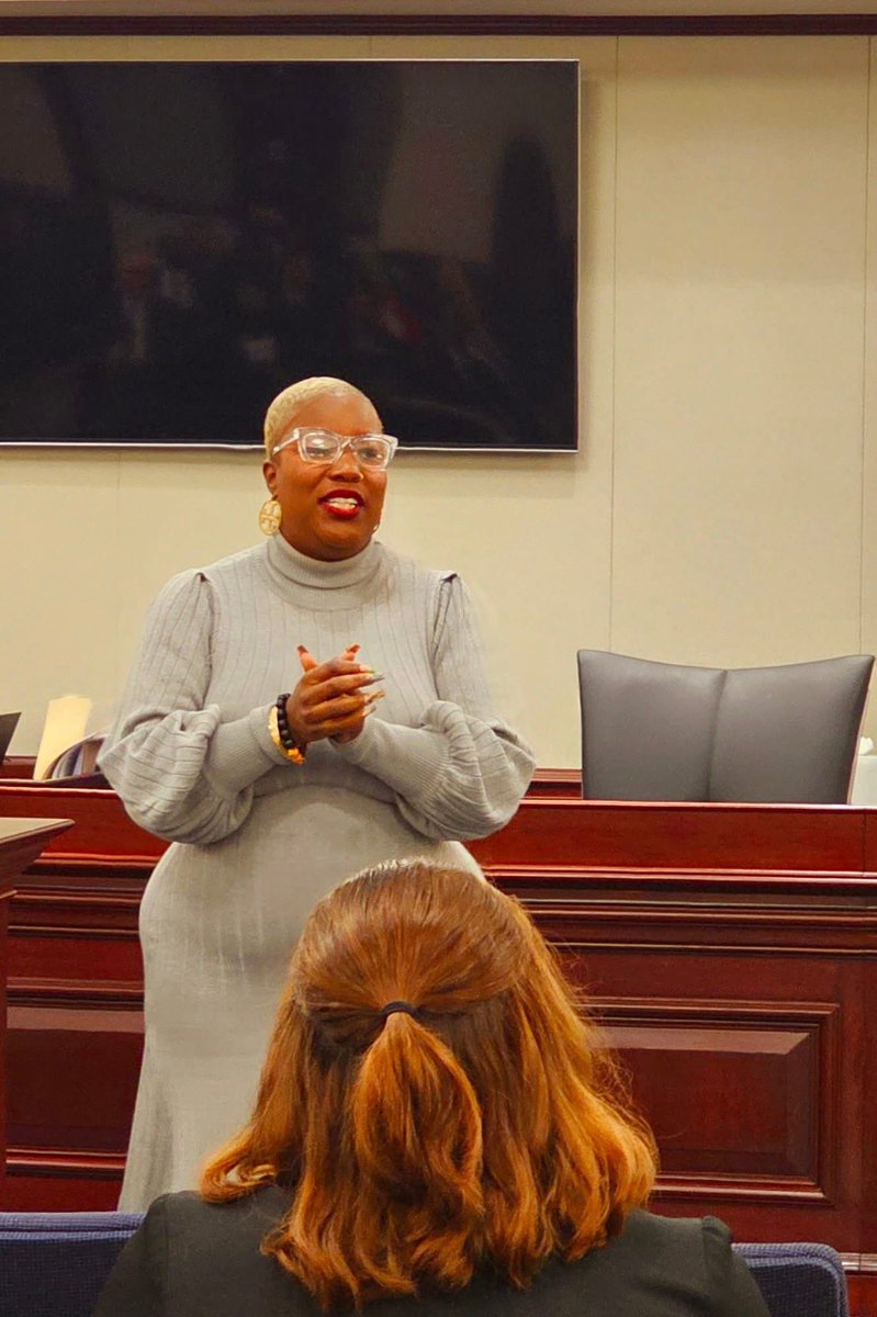 Michele Rayner (She/They/Tired) tweet media