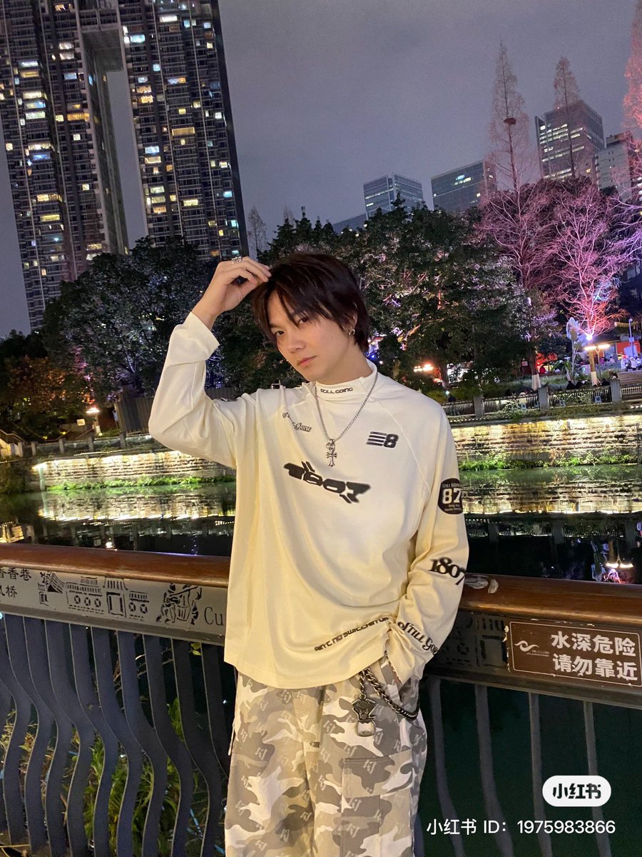 NETIZENS MHMA 2025 
06/03/2025 

โหวตเพื่อบิว💙

🎯50 RTs = 50 Votes
🎯Comments = Votes

I vote #NETIZENSCHOICE #BuildJakapan for Most Handsome Man Alive #MHMA2025 #MHMA2025BuildJakapan <a href="/JakeB4rever/">BIU.</a> <a href="/thenreport/">The Netizens Choice Magazine</a>