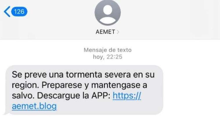 nuevo intento de #estafa con supuestos mensajes de AEMET 

NO PINCHES en nigún enlace, ni descargues nada, a la basura directamente