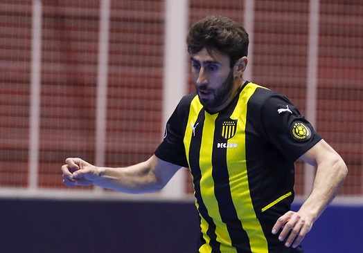 #Primera Richard Catardo jugará en Peñarol. Será el cuarto pasaje de "Mascota" por el club aurinegro. Viene de defender a Boca Jrs en la temporada 2024