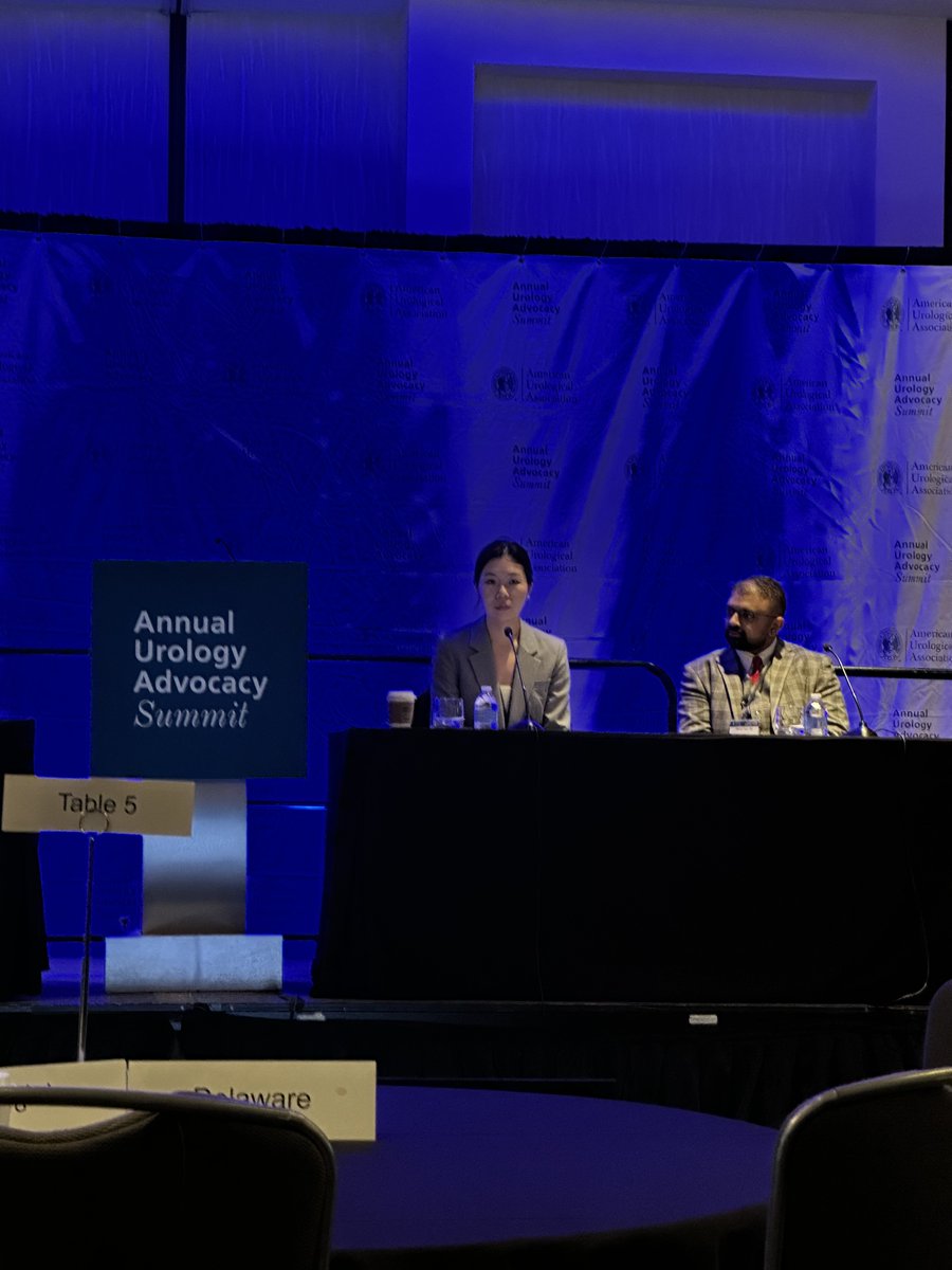 Vivian Wang tweet media