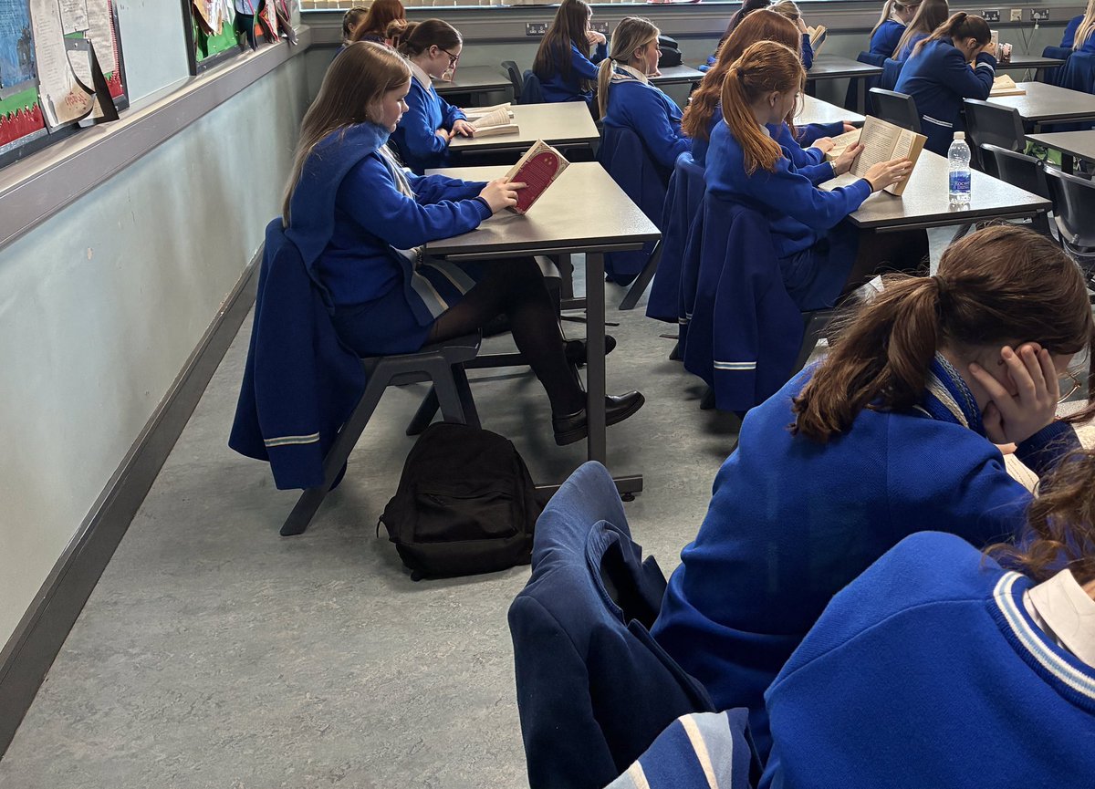 Well done to our English Prefects, Maddison and Aoife, for arranging our Whole School Book Swap to celebrate World Book Day <a href="/assumptionlive/">Assumption Grammar</a> <a href="/AgsLeaders/">AGSLiteracyLeaders</a>