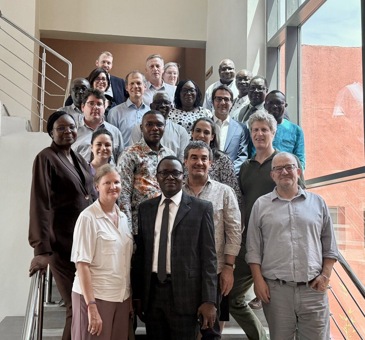 Great talks with a great team !

Au revoir Ouagadougou 🇧🇫, à très bientôt 🙏

#partnerships #Suisse #BurkinaFaso <a href="/SwissDevCoop/">Swiss Development and Cooperation</a> <a href="/SwissHumAidUnit/">Swiss Humanitarian Aid Unit</a> <a href="/SwissPeaceHR/">Swiss Peace and Human Rights</a>