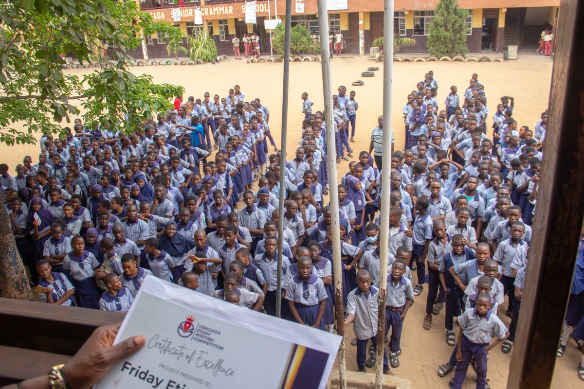 MyGbagada's tweet image. The top three winners in both the senior and junior categories received prizes of N100,000, N50,000, and N30,000, respectively.

we were happy to learn that the 1st in Senior category had won a scholarship from another competition in recognition of his academic excellence.
#GEWC