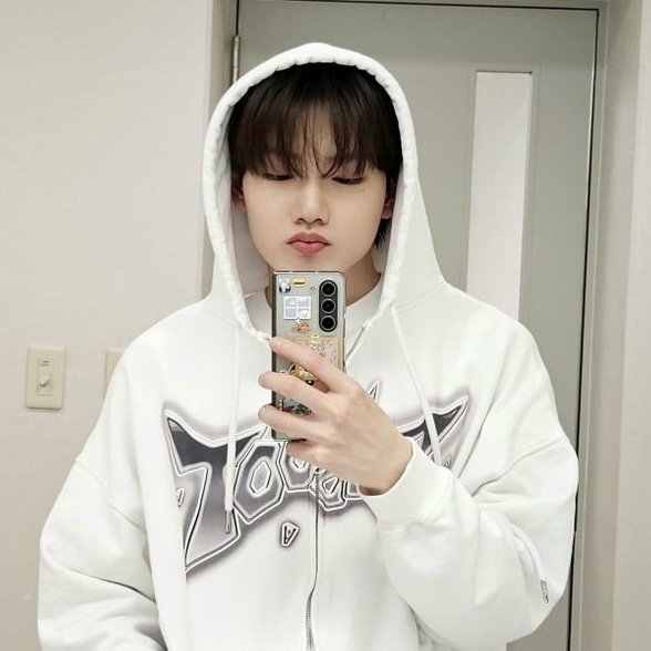 junkyu's (@kyuhoer) on Twitter photo 
