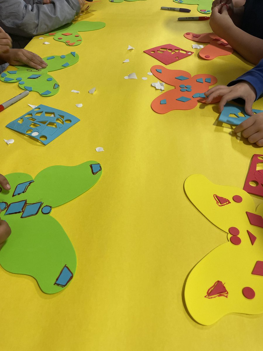 Jennifer Wilkins (@reesmusic1) on Twitter photo Rees PVAA Big Art Day is underway! Second graders are using symmetry to create unique butterflies! <a href="/TXarted/">TAEA</a> <a href="/KathyCherryAP/">KathyCherry</a> <a href="/MireyaFromTX/">Mireya Lara</a> #bigartday25 <a href="/aliefFineArts/">Alief ISD Fine Arts</a> <a href="/kim22wilson/">Kim Wilson</a> Rees PVAA Big Art Day is underway! Second graders are using symmetry to create unique butterflies! <a href="/TXarted/">TAEA</a> <a href="/KathyCherryAP/">KathyCherry</a> <a href="/MireyaFromTX/">Mireya Lara</a> #bigartday25 <a href="/aliefFineArts/">Alief ISD Fine Arts</a> <a href="/kim22wilson/">Kim Wilson</a>