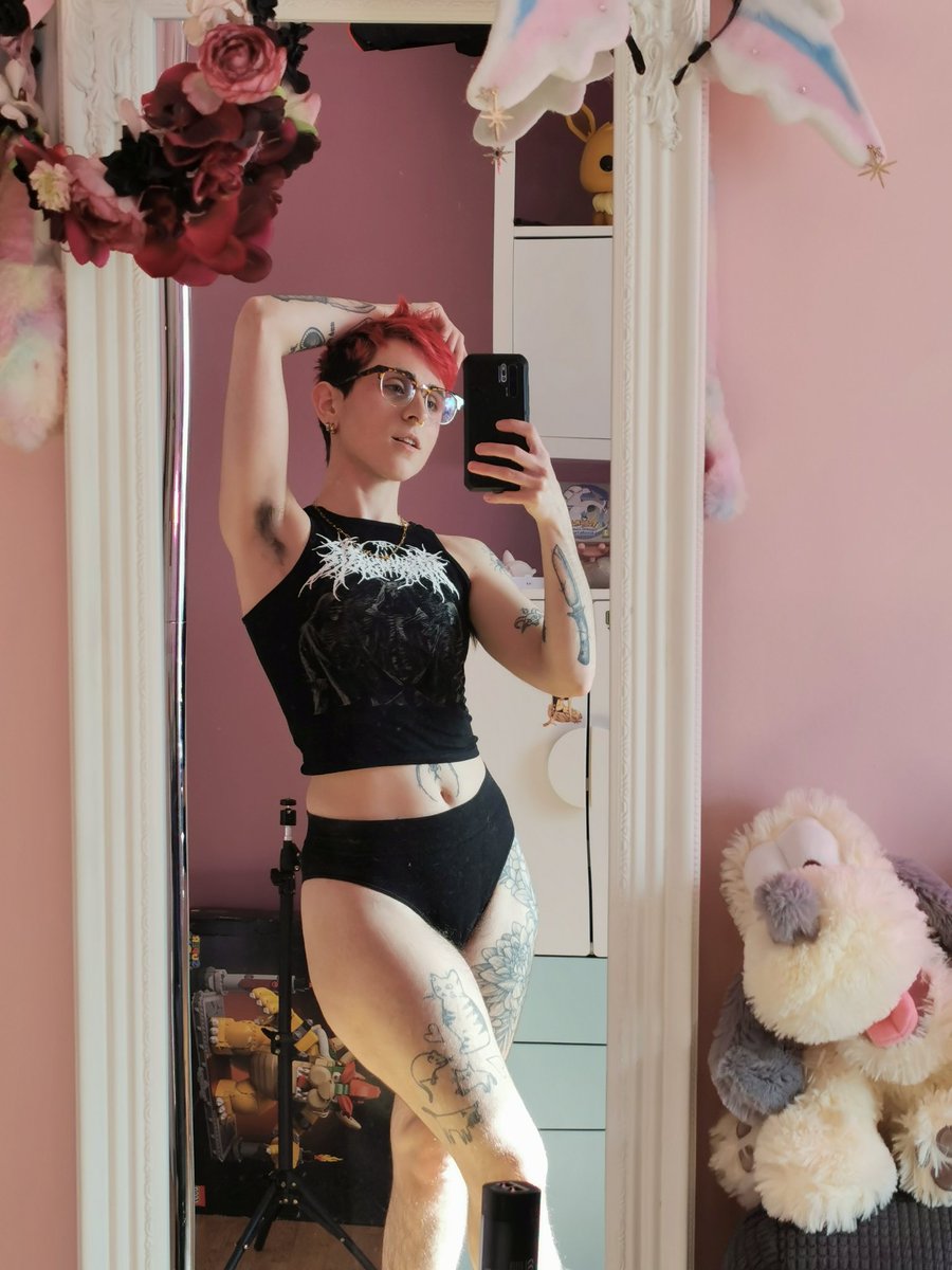 Déménagement quasiment fini, I'm back bitches ❤️