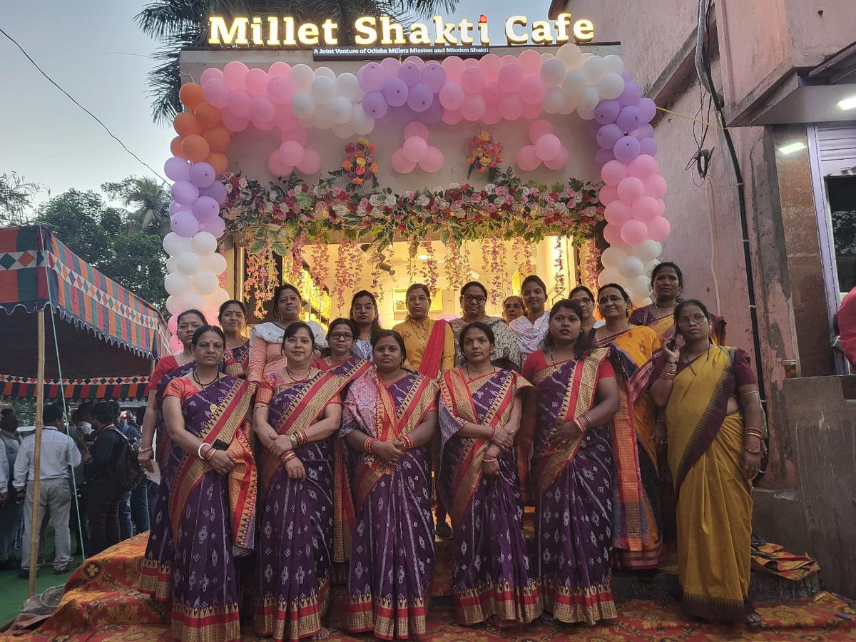 Millet Shakti Cafe inaugurated by Hon'ble MLA, Jeypore <a href="/bhalubh55/">Taraprasad Bahinipati / ତାରାପ୍ରସାଦ ବାହିନୀପତି</a> today in presence of <a href="/CDAO_Koraput/">CDAO_Koraput</a> &amp; Sub-Collector, Jeypore <a href="/sasyareddy11/">Sasya</a>.
This intervention of <a href="/MilletsOdisha/">Shree Anna Abhiyan</a> will empower the SHGs of Jeypore.
<a href="/krushibibhag/">କୃଷି ବିଭାଗ, ଓଡ଼ିଶା</a> <a href="/arvindpadhee/">Arabinda K Padhee</a>