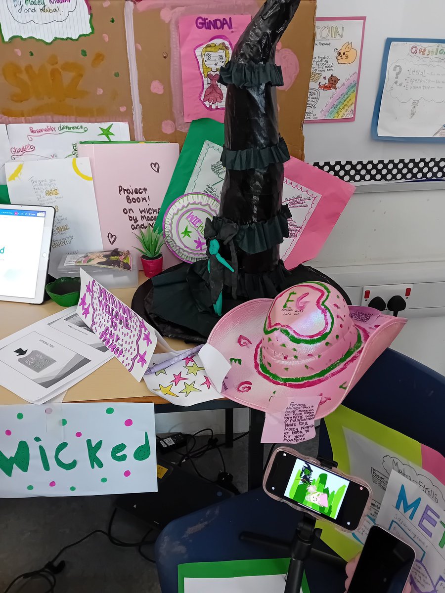 Mrs Powell tweet media