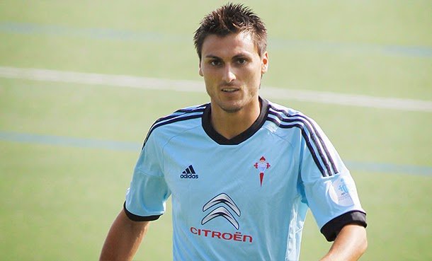 MCeleste1923's tweet photo. Hoxe cumpre 39 anos Jonathan Vila.

O canteirán formado na nosa base chegou ó @RCCelta no 2000.

Debutaría en 2006 nun partido de Uefa en Lieja e vestiría a celeste durante 8 tempadas ata a cesión, no mercado invernal da 13-14, ó #Beitar. 

Tras a cesión, desvinculouse do clube https://t.co/gdijfArlBH