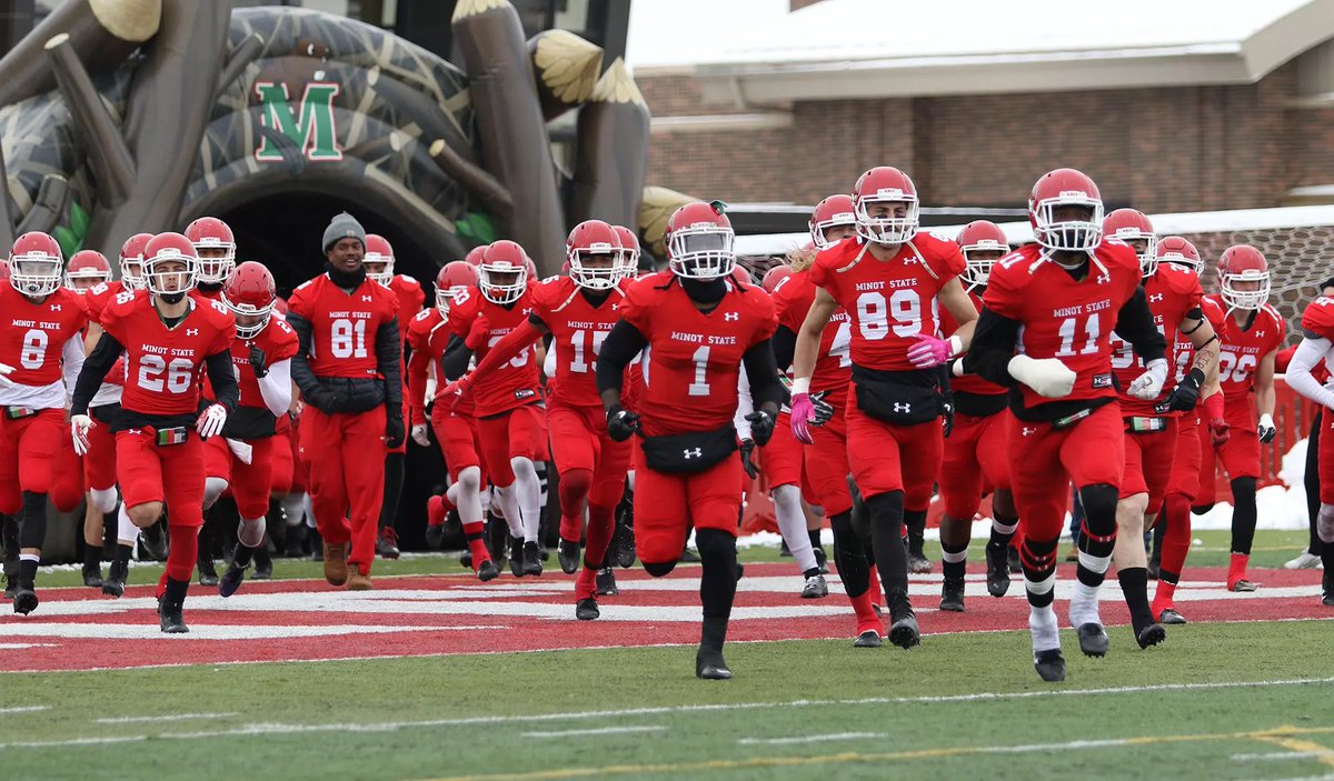 Jeremiah Morris (@jeremiahm260) on Twitter photo #AGTG After a great conversation with <a href="/CoachWolfley/">Maverick Wolfley</a> I am blessed to receive my first offer from <a href="/MSUBeaversFB/">Minot State Football</a> <a href="/CoachHarris_LR/">Doryan Harris</a> <a href="/CoachKirkThor/">Kirk Thor</a> <a href="/CoachFranklin_/">Mallory Franklin</a> <a href="/CoachDRodrigo/">David Rodriguez</a> <a href="/samspiegs/">Sam Spiegelman</a> <a href="/BrandonHuffman/">Brandon Huffman</a> <a href="/ChadSimmons_/">ChadSimmons</a> <a href="/MikeRoach247/">Mike Roach</a> #AGTG After a great conversation with <a href="/CoachWolfley/">Maverick Wolfley</a> I am blessed to receive my first offer from <a href="/MSUBeaversFB/">Minot State Football</a> <a href="/CoachHarris_LR/">Doryan Harris</a> <a href="/CoachKirkThor/">Kirk Thor</a> <a href="/CoachFranklin_/">Mallory Franklin</a> <a href="/CoachDRodrigo/">David Rodriguez</a> <a href="/samspiegs/">Sam Spiegelman</a> <a href="/BrandonHuffman/">Brandon Huffman</a> <a href="/ChadSimmons_/">ChadSimmons</a> <a href="/MikeRoach247/">Mike Roach</a>