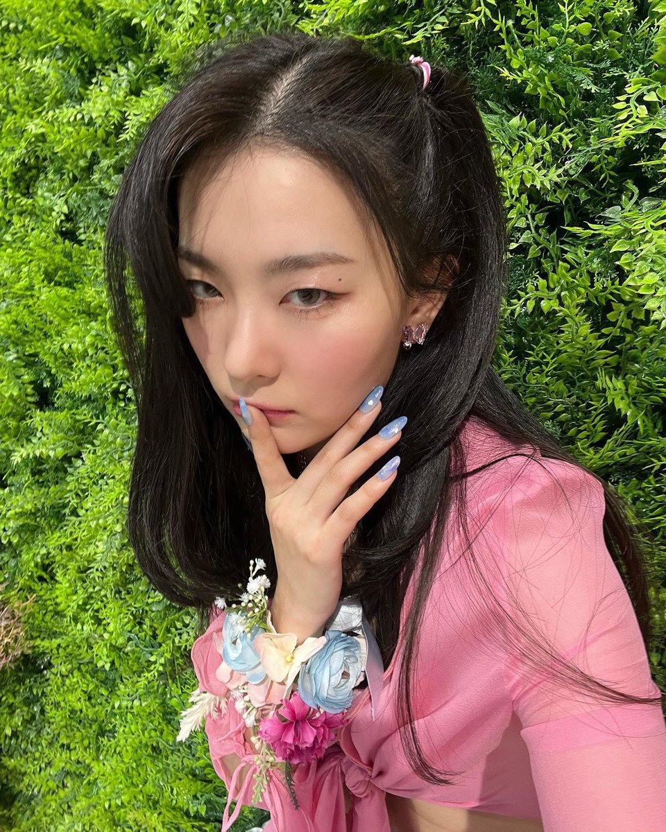 𝑓e͞ǝ𝕝 n𝕚𝐥o͞u’𝚜 🩰紫 ⋆ ᰍ 𝕣hy𝕥hm ! tweet media