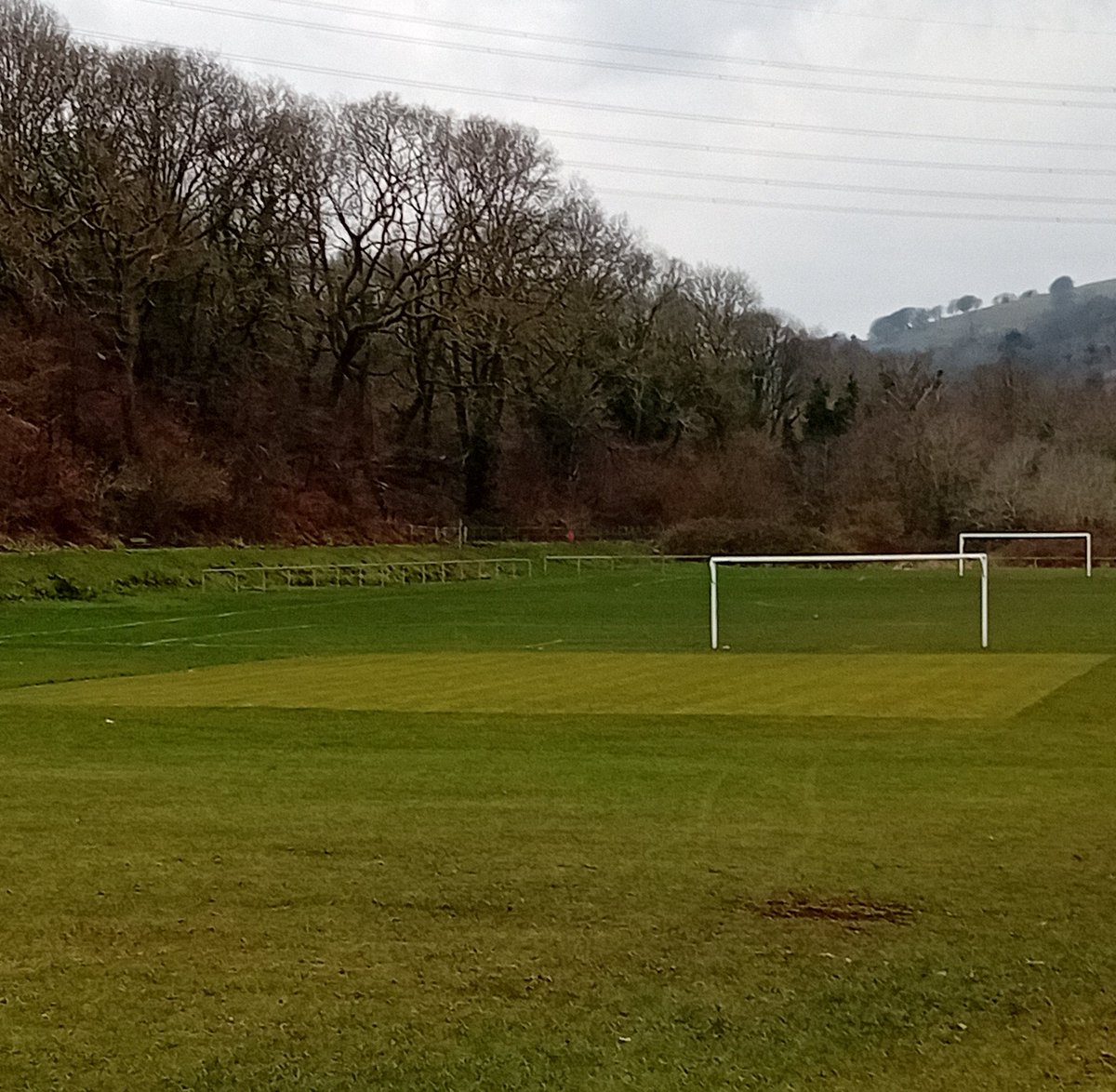 HopkinstownCC's tweet image. Square has had its first cut today #notlongtogo #uppatown