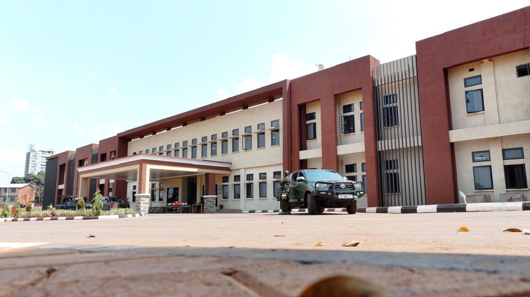 kamukamafredie's tweet photo. UPDF National Referral Hospital in Mbuya, Kampala, takes shape. As one of the flagship @MODVA_UPDF projects being fast tracked by the SPA/SO ,CDF Gen Muhoozi Kainerugaba @mkainerugaba . Viva East Africa https://t.co/9lRDOo4P2r
