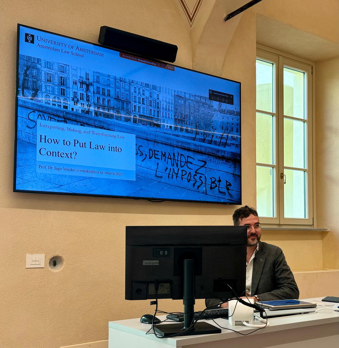 Yesterday, we kicked off the first of four seminars Prof. Venzke will hold during his visit to our academic community. 
More on our website: phdinlaw.santannapisa.it/events/how-to-…
