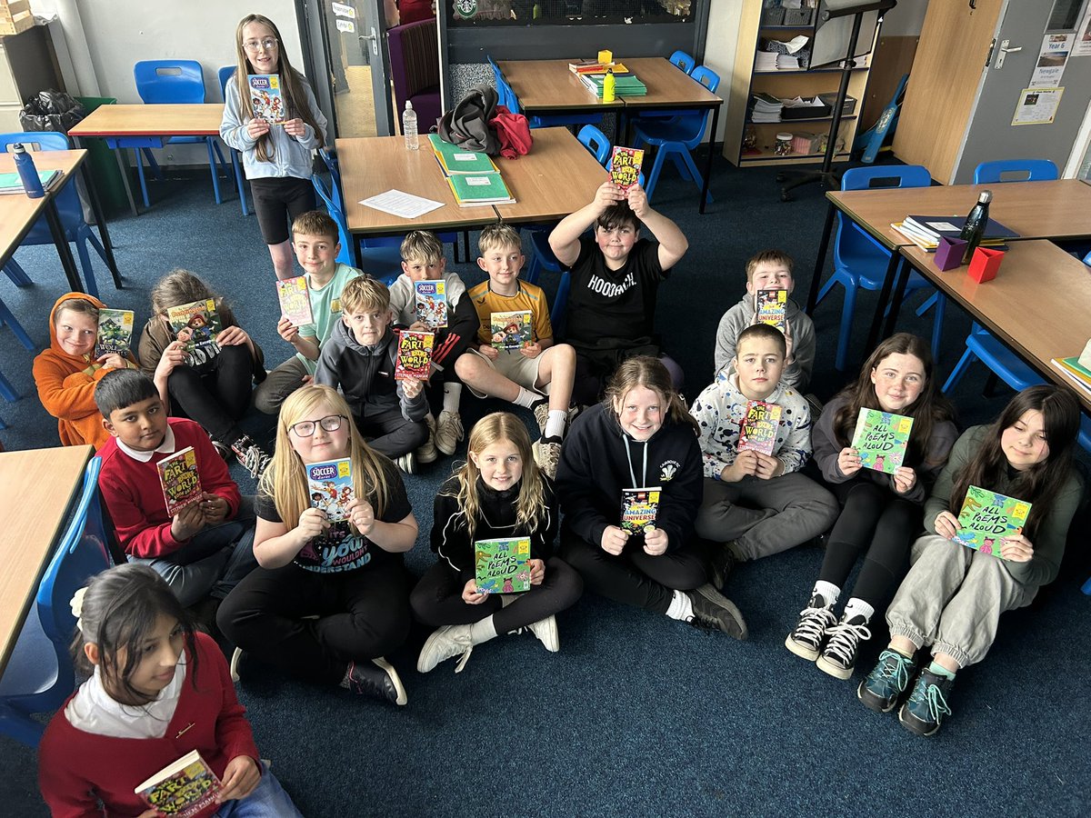 Fenton Community Primary School (@fentonprimary) on Twitter photo A huge ‘Diolch yn Fawr’ to <a href="/SwansFdn/">Swansea City AFC Foundation</a> for the donation of a box of books to celebrate <a href="/WorldBookDayUK/">World Book Day UK 📚</a> A huge ‘Diolch yn Fawr’ to <a href="/SwansFdn/">Swansea City AFC Foundation</a> for the donation of a box of books to celebrate <a href="/WorldBookDayUK/">World Book Day UK 📚</a>